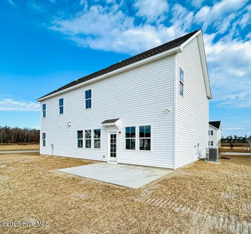 $499,900 | 901 Wild Azalea Way, Hubert, NC 28539