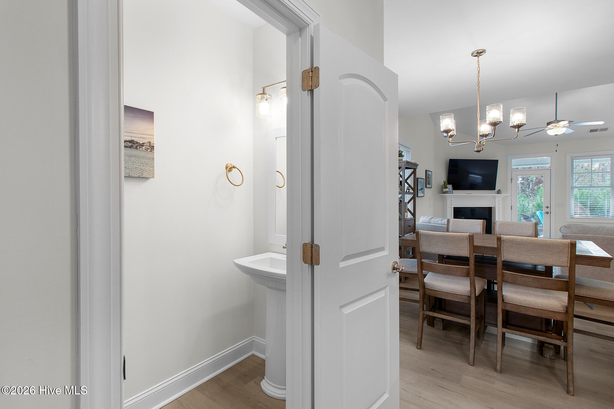 134 Freedom Park Road Beaufort, NC 28516 - Photo 23 of 57 Half Bath