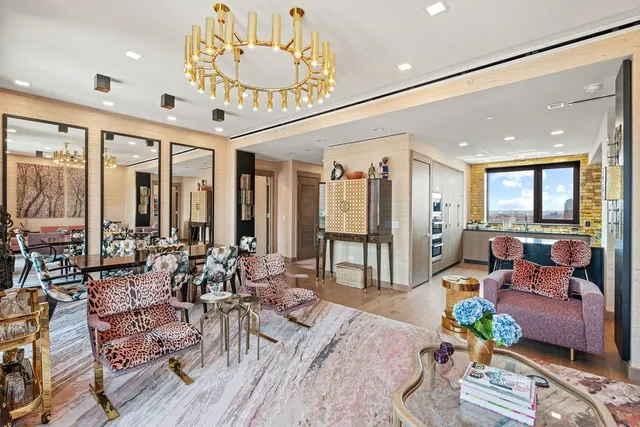 $4,995,000 | 200 East 21st Street, Unit 19A | Gramercy