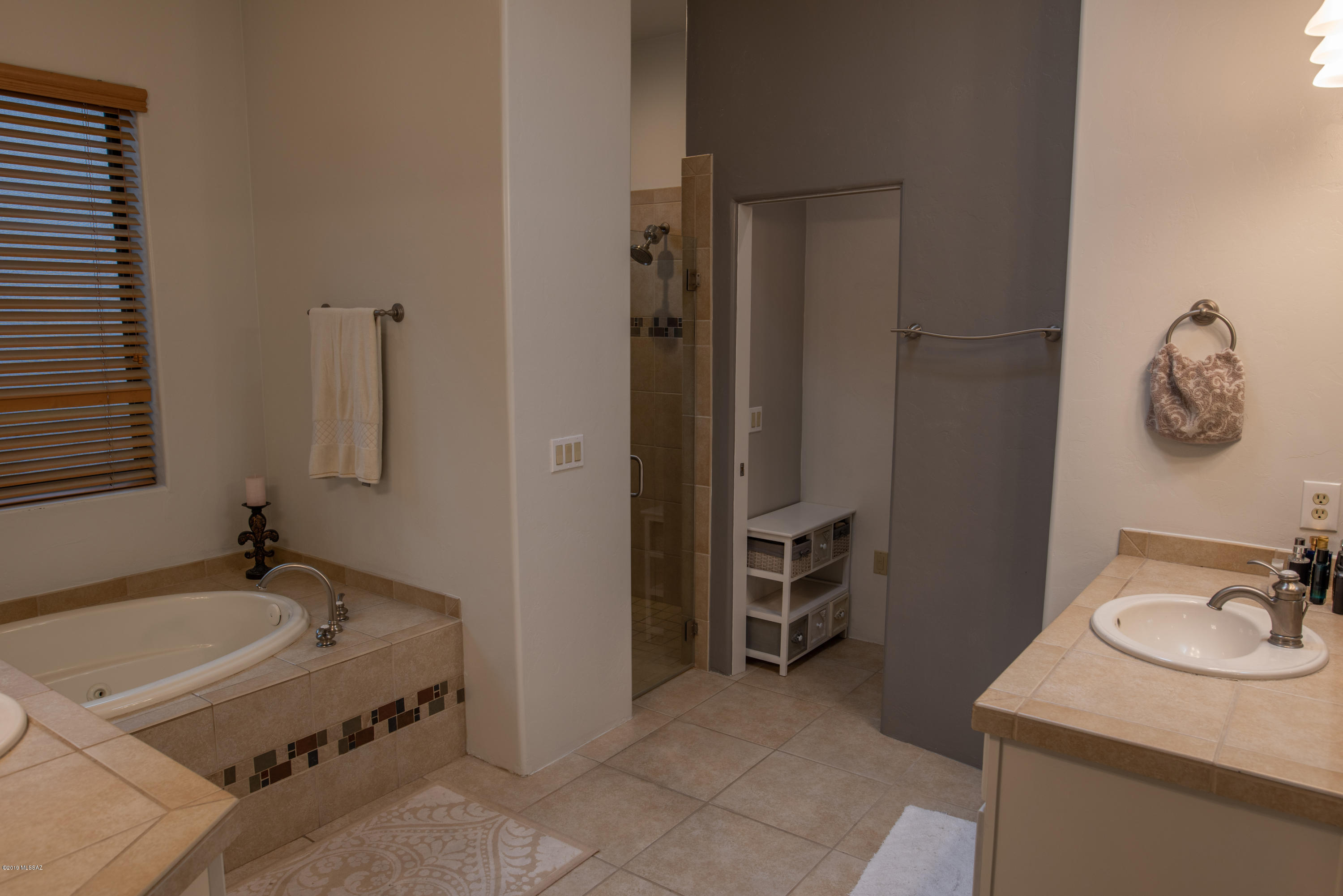11512 North Moon Ranch Place Marana, AZ 85658 - Photo 18 of 38