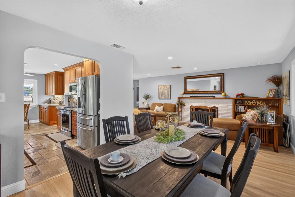 3812 Dell Road Carmichael, CA 95608 - Photo 10 of 64