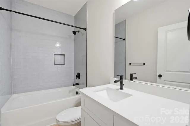 $625,000 | 4500-4502 West Tyvola Road, Charlotte, NC 28208