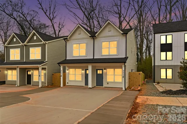$625,000 | 4500-4502 West Tyvola Road, Charlotte, NC 28208