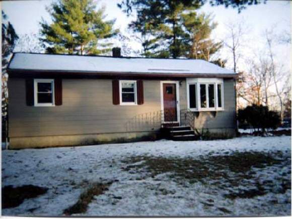 20 Birch Hill Road Hooksett, NH 03106 - Photo 1 of 1
