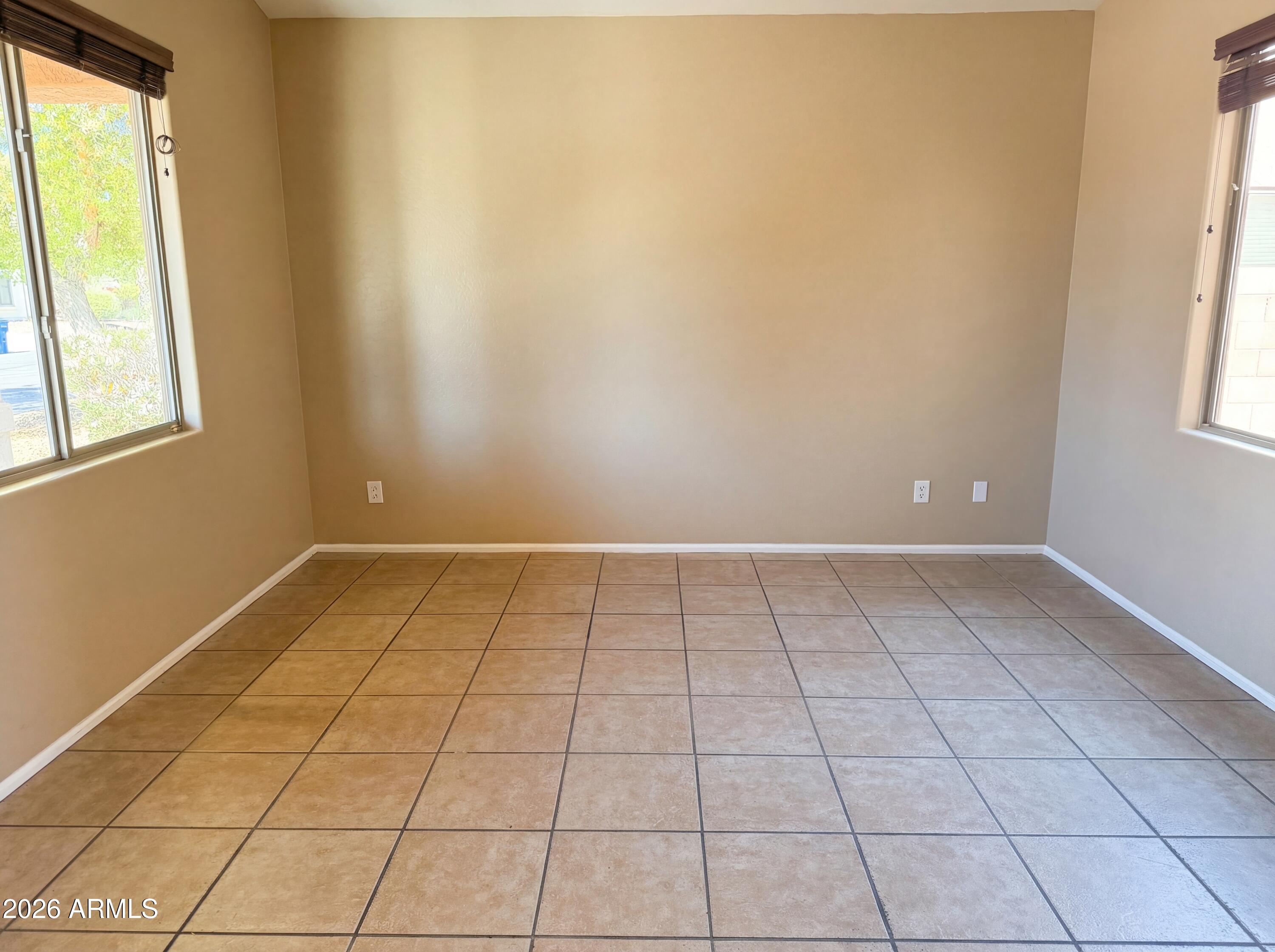 2634 East Ridge Creek Road Phoenix, AZ 85024 - Photo 9 of 39