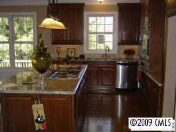 111 Renwick Road, Unit B Charlotte, NC 28211 - Photo 2 of 7 Gallery Image 2