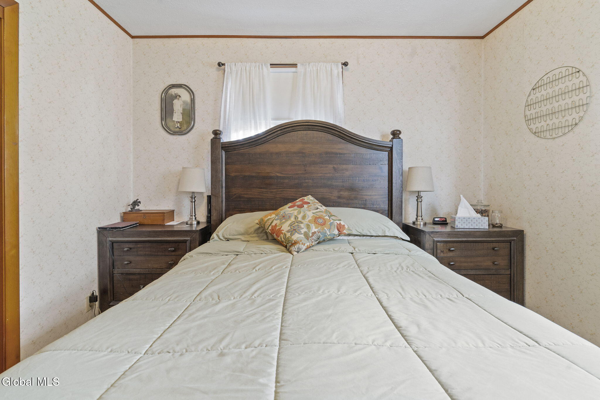 854 Queen Anne Road Florida, NY 12010 - Photo 17 of 60 44-web-or-mls-854-queen-anne-rd