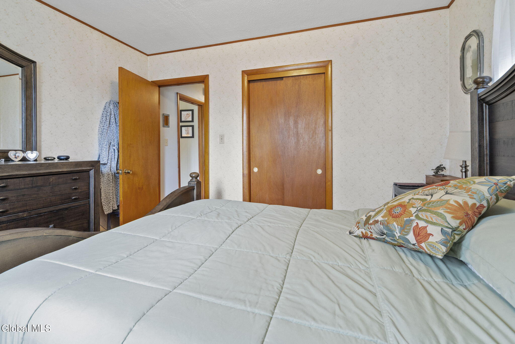 854 Queen Anne Road Florida, NY 12010 - Photo 18 of 60 45-web-or-mls-854-queen-anne-rd