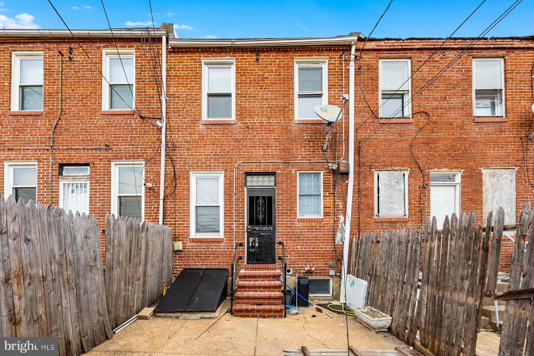 3237 Dudley Avenue Baltimore, MD 21213 - Photo 15 of 16 Fenced Rear Yard