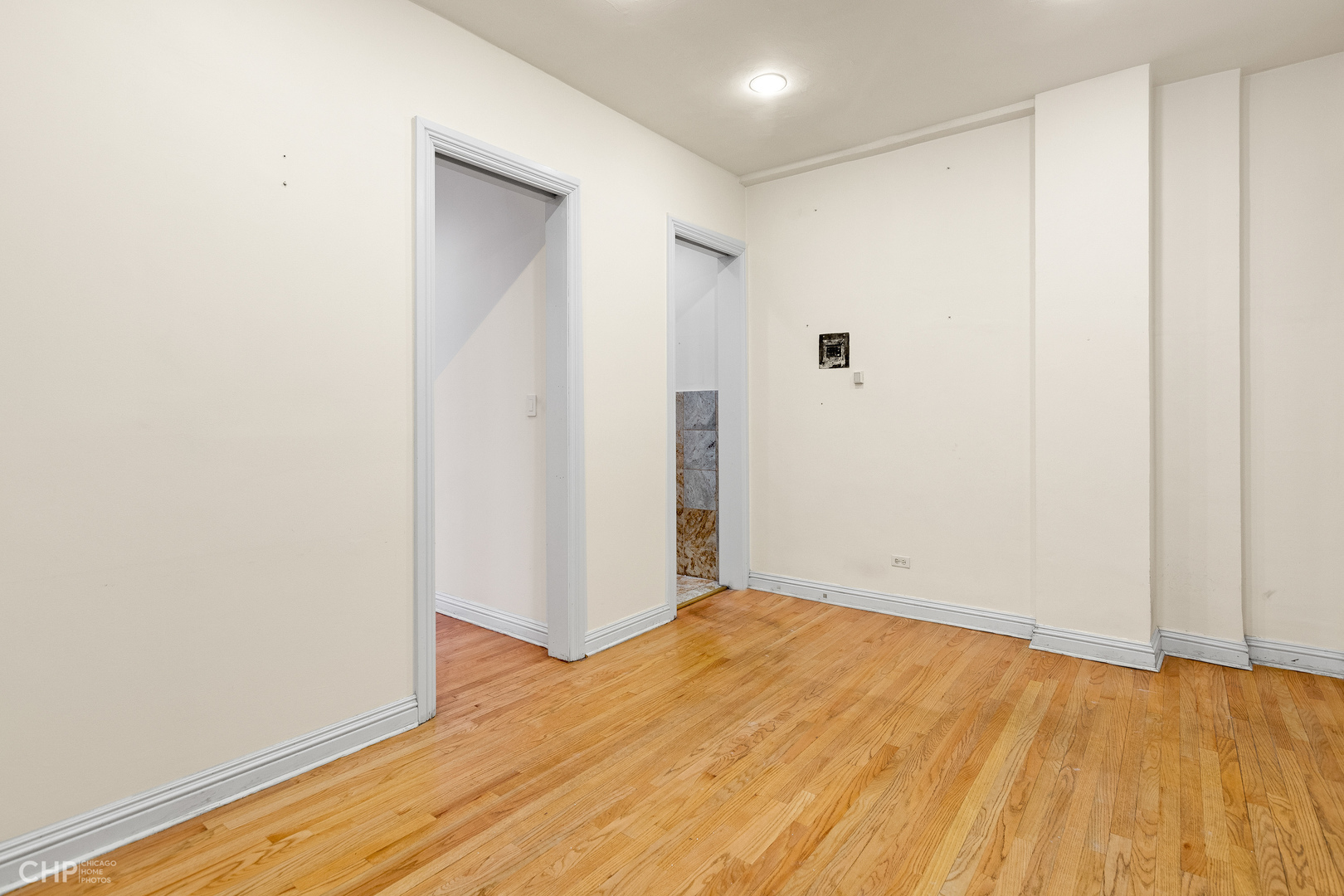 20 East Goethe Street, Unit 306 Chicago, IL 60610 - Photo 8 of 14 a view of empty room