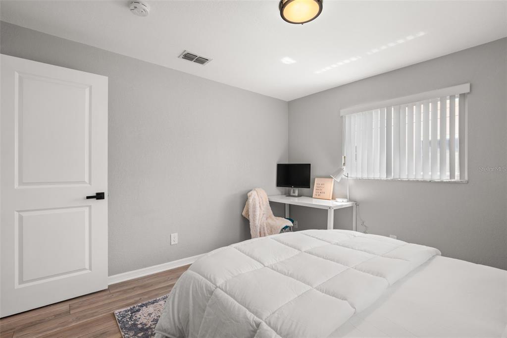 331 Tralee Street Largo, FL 33770 - Photo 23 of 38