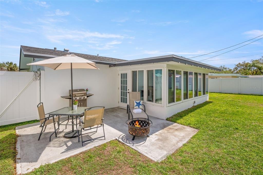 331 Tralee Street Largo, FL 33770 - Photo 27 of 38