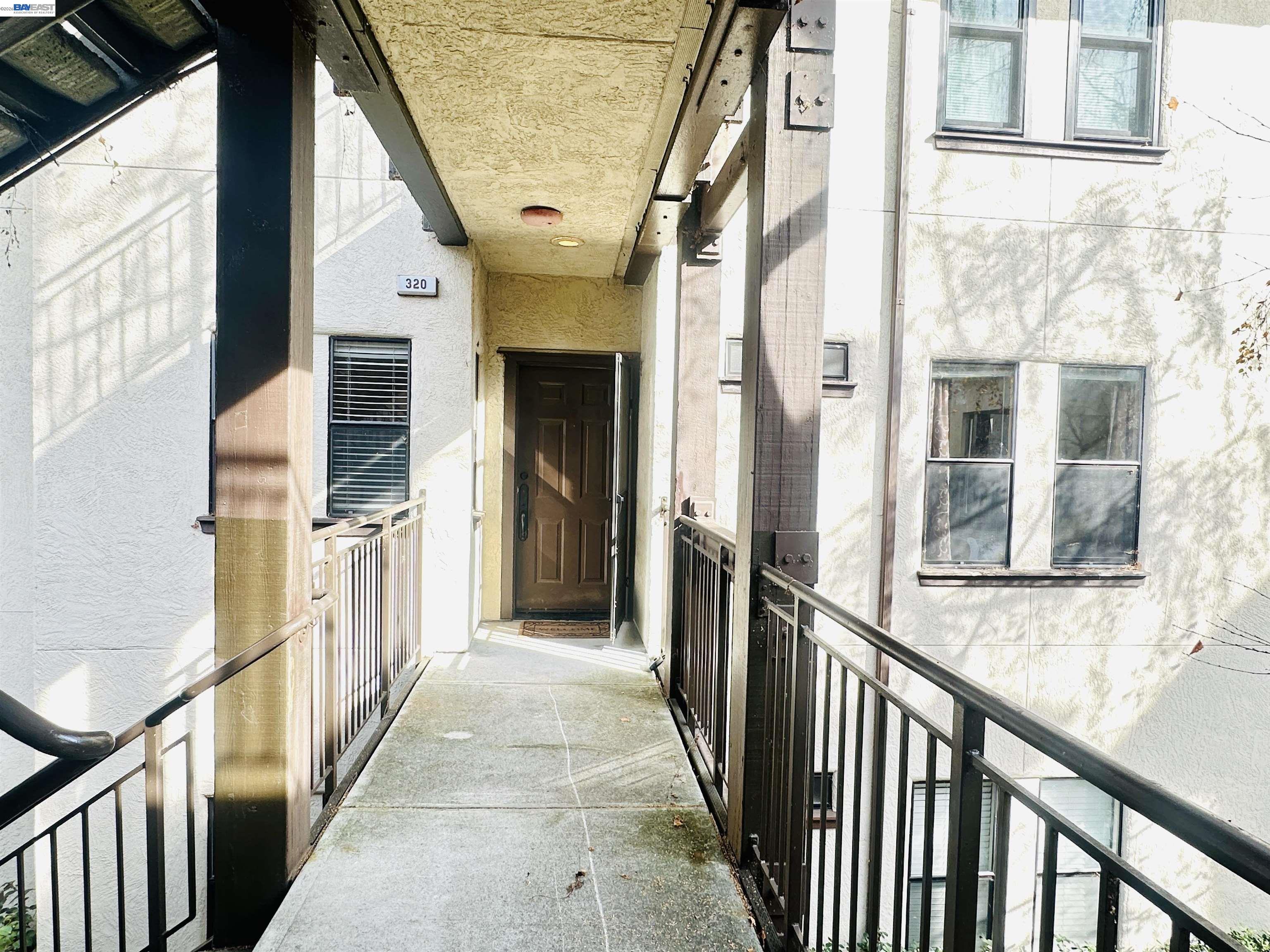 320 North Villa Way Walnut Creek, CA 94595 - Photo 28 of 36