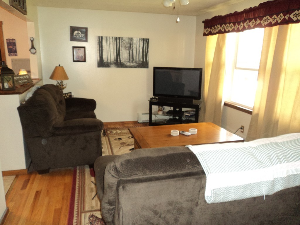 46 Birch Hill Road Douglas, MA 01516 - Photo 7 of 29 Gallery Image 7