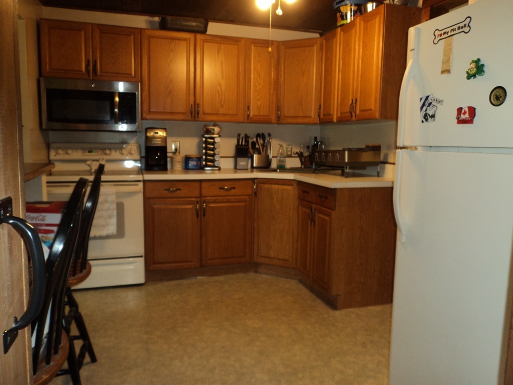46 Birch Hill Road Douglas, MA 01516 - Photo 10 of 29 Gallery Image 10