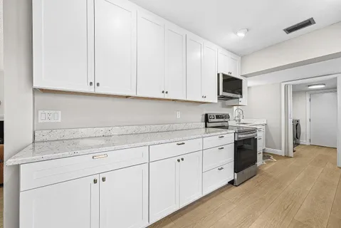 $895,000 | 435 Northeast 35th Street, Boca Raton, FL 33431