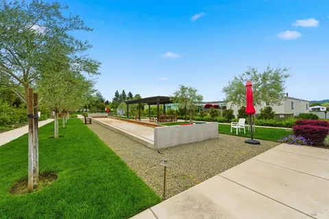$322,000 | 40 Falcon Crest Circle, Unit 40, Napa, CA 94558