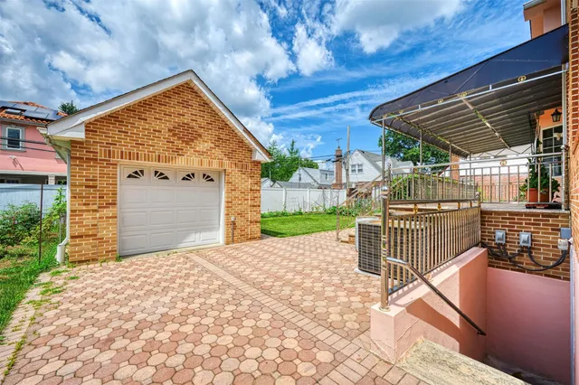 $1,799,000 | 83-14 266th Street | Floral Park