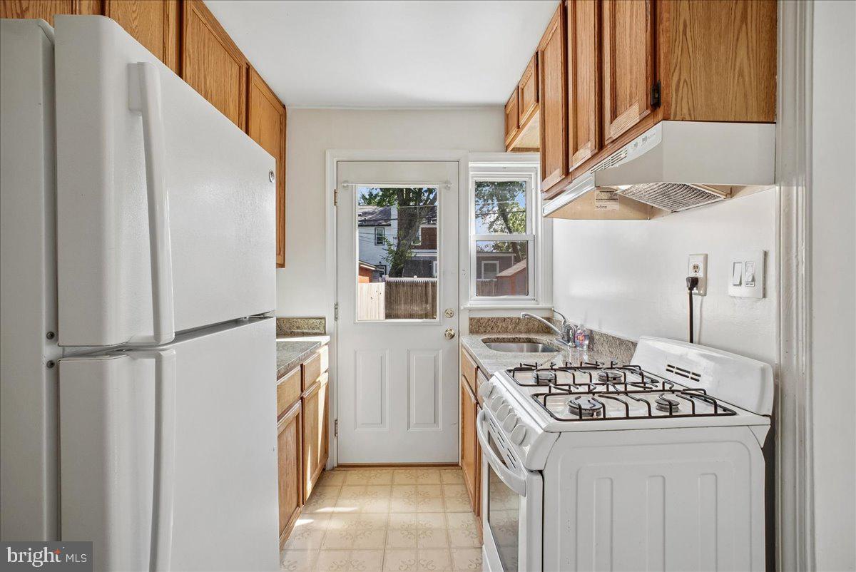 6003 Williamsburg Road Alexandria, VA 22303 - Photo 6 of 28 Gallery Image 6