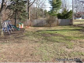 40 North Oxford Road Springfield, IL 62702 - Photo 3 of 9