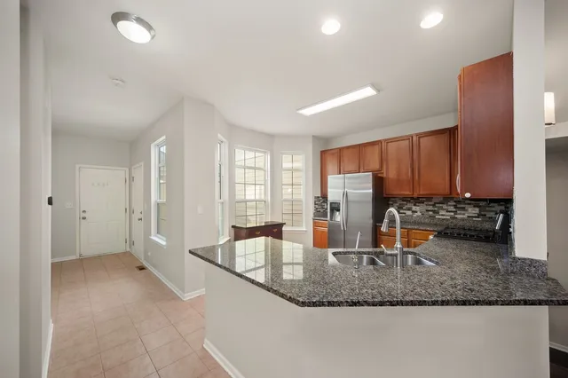 $439,900 | 1410 Brownstone Place, Schaumburg, IL 60193