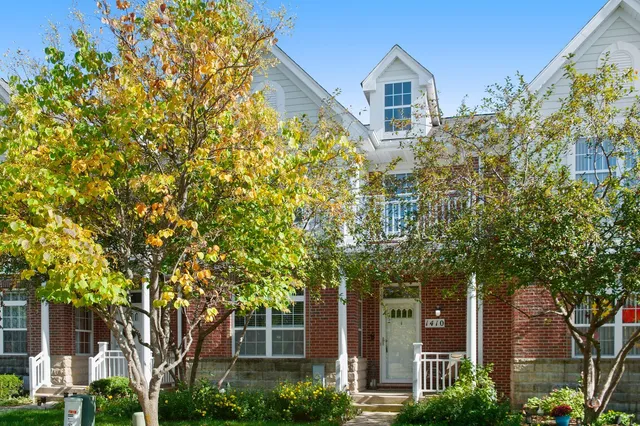 $439,900 | 1410 Brownstone Place, Schaumburg, IL 60193