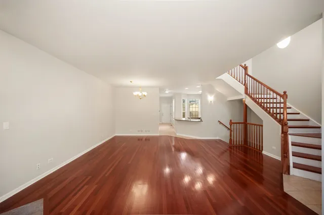 $439,900 | 1410 Brownstone Place, Schaumburg, IL 60193