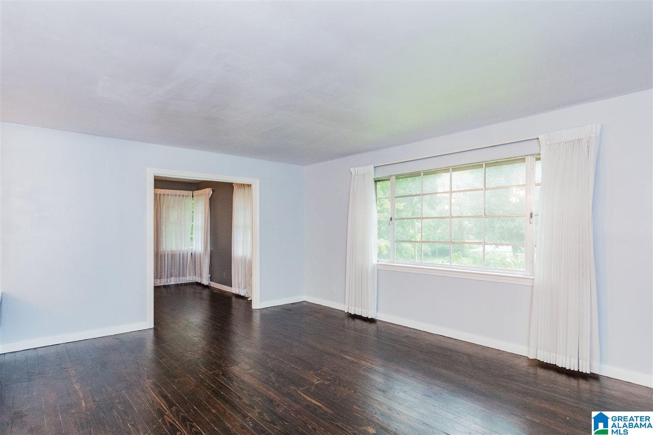 109 Woodland Road Bessemer, AL 35020 - Photo 5 of 37 Gallery Image 5