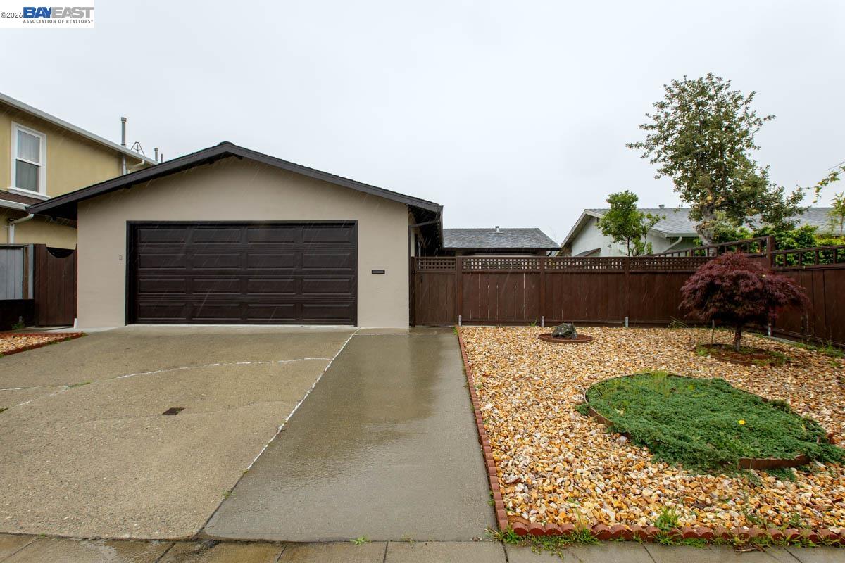 328 Sand Beach Road Alameda, CA 94501 - Photo 2 of 40