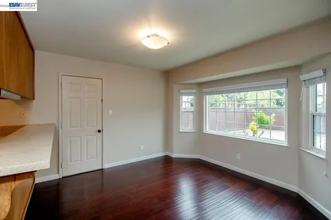 $995,000 | 328 Sand Beach Road, Alameda, CA 94501