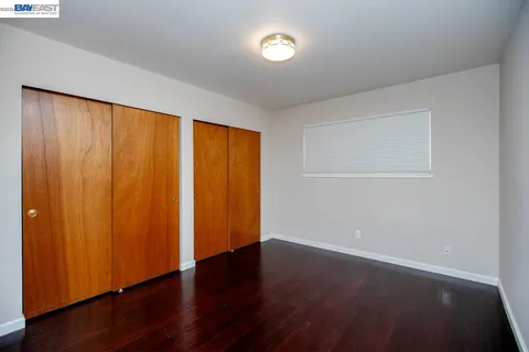 $995,000 | 328 Sand Beach Road, Alameda, CA 94501