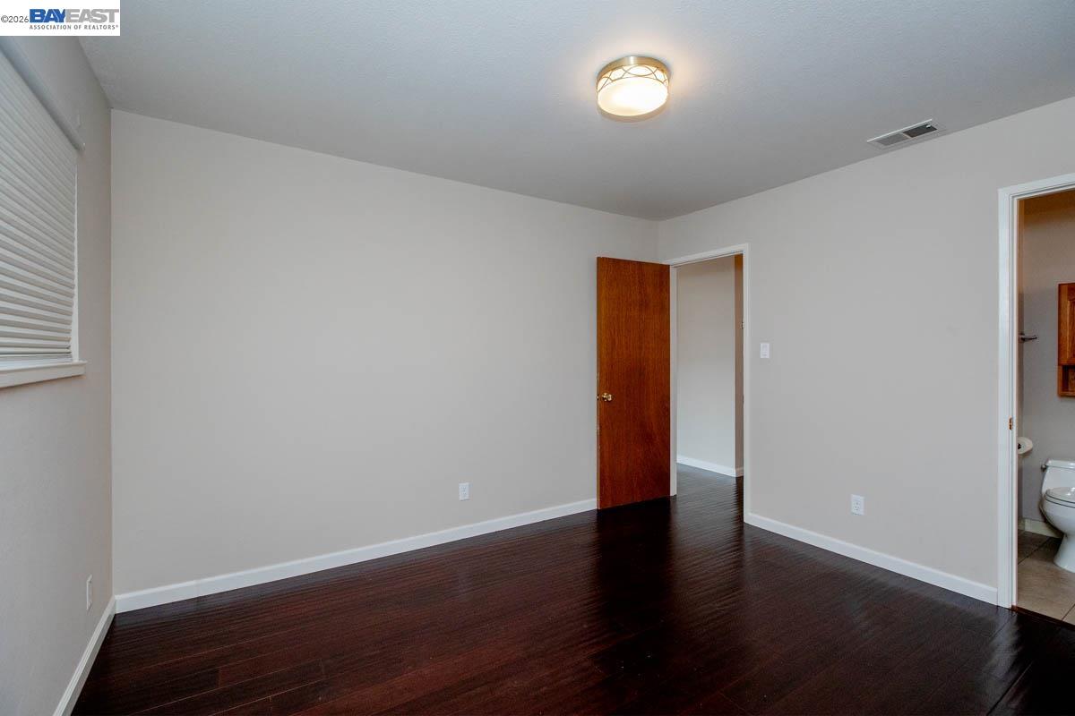 328 Sand Beach Road Alameda, CA 94501 - Photo 26 of 40