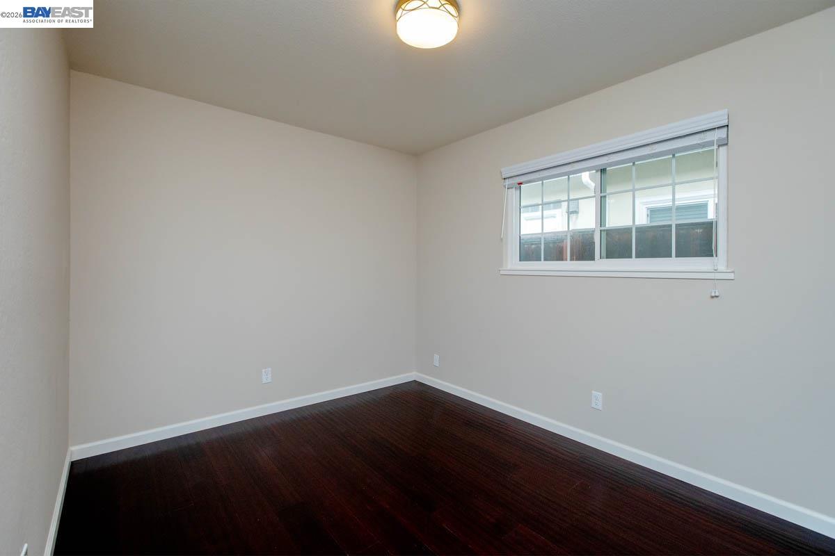328 Sand Beach Road Alameda, CA 94501 - Photo 31 of 40
