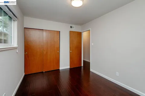 $995,000 | 328 Sand Beach Road, Alameda, CA 94501