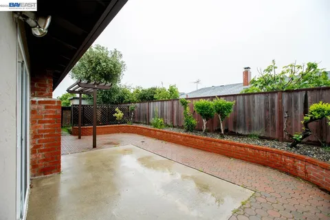 $995,000 | 328 Sand Beach Road, Alameda, CA 94501