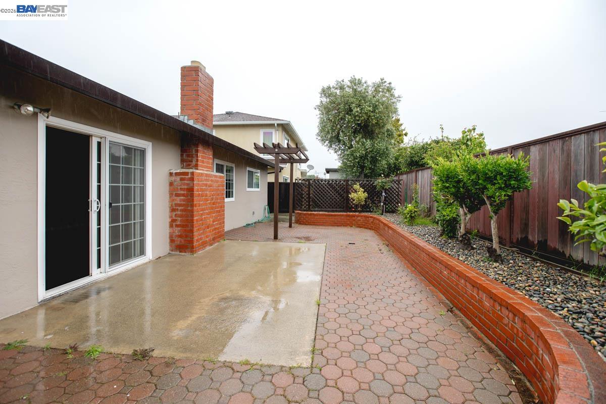 328 Sand Beach Road Alameda, CA 94501 - Photo 37 of 40