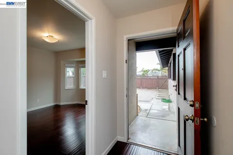 $995,000 | 328 Sand Beach Road, Alameda, CA 94501