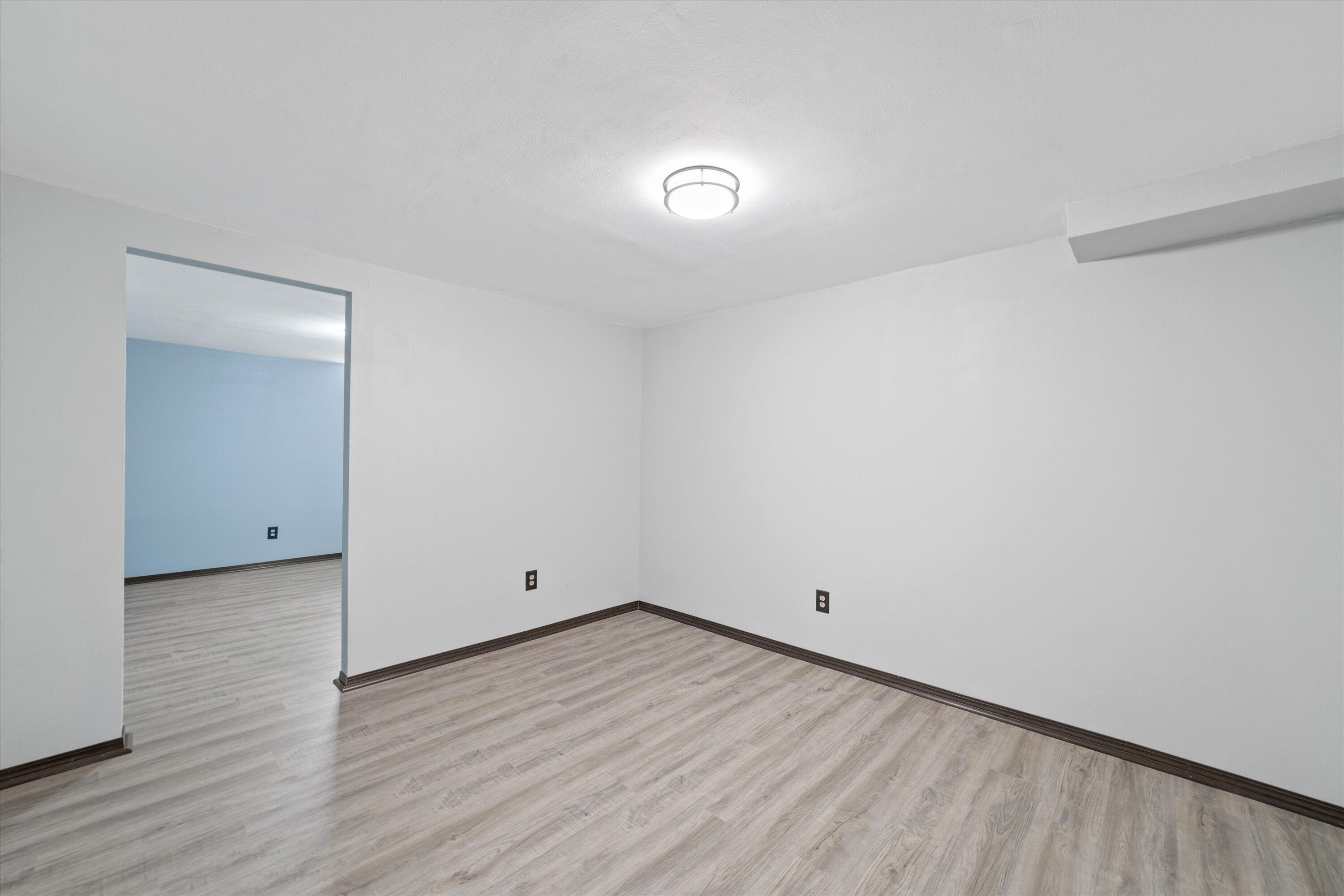 9531 West Langlade Street Milwaukee, WI 53225 - Photo 19 of 27 31-P1294059