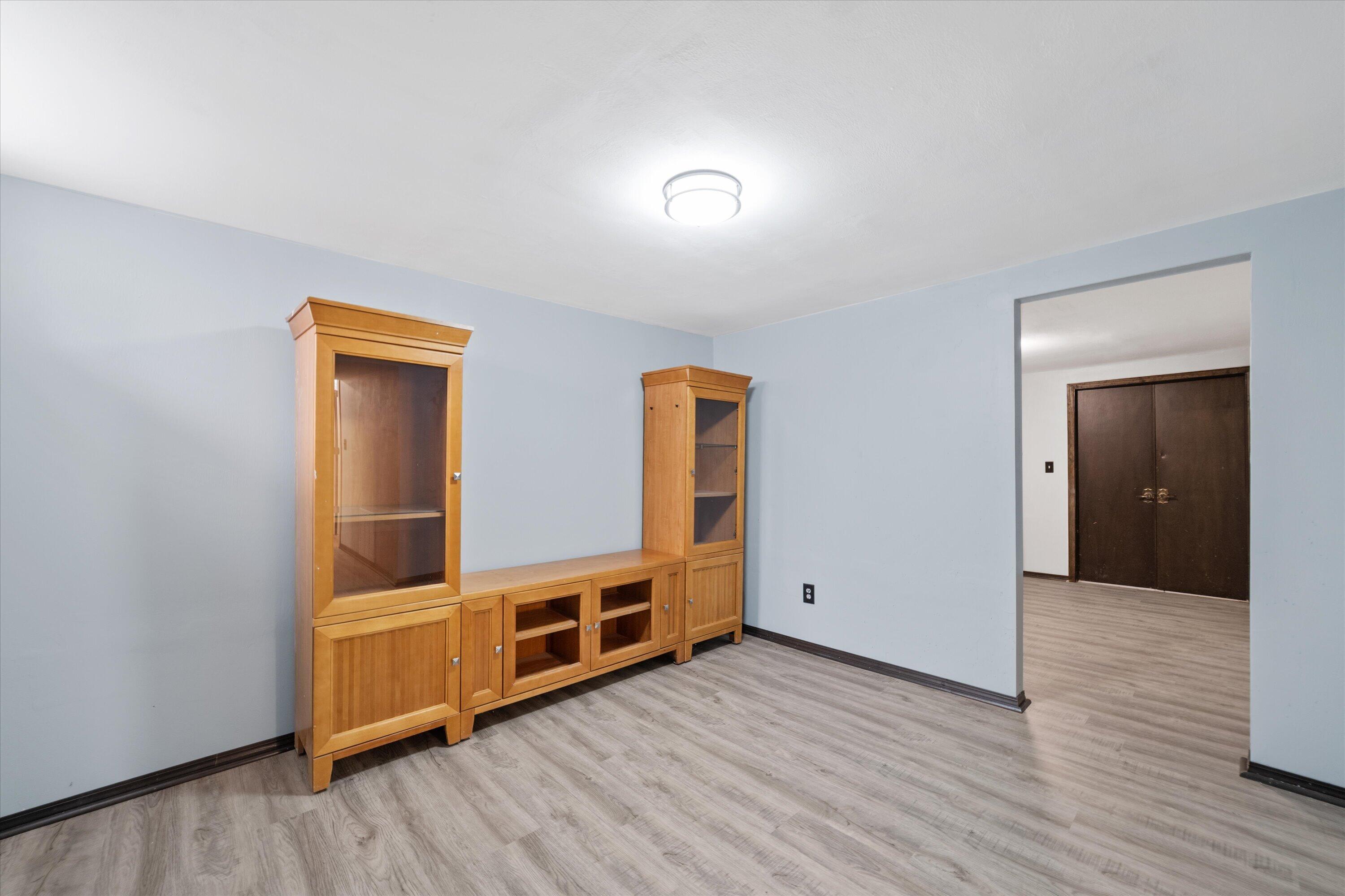 9531 West Langlade Street Milwaukee, WI 53225 - Photo 21 of 27 38-P1294074