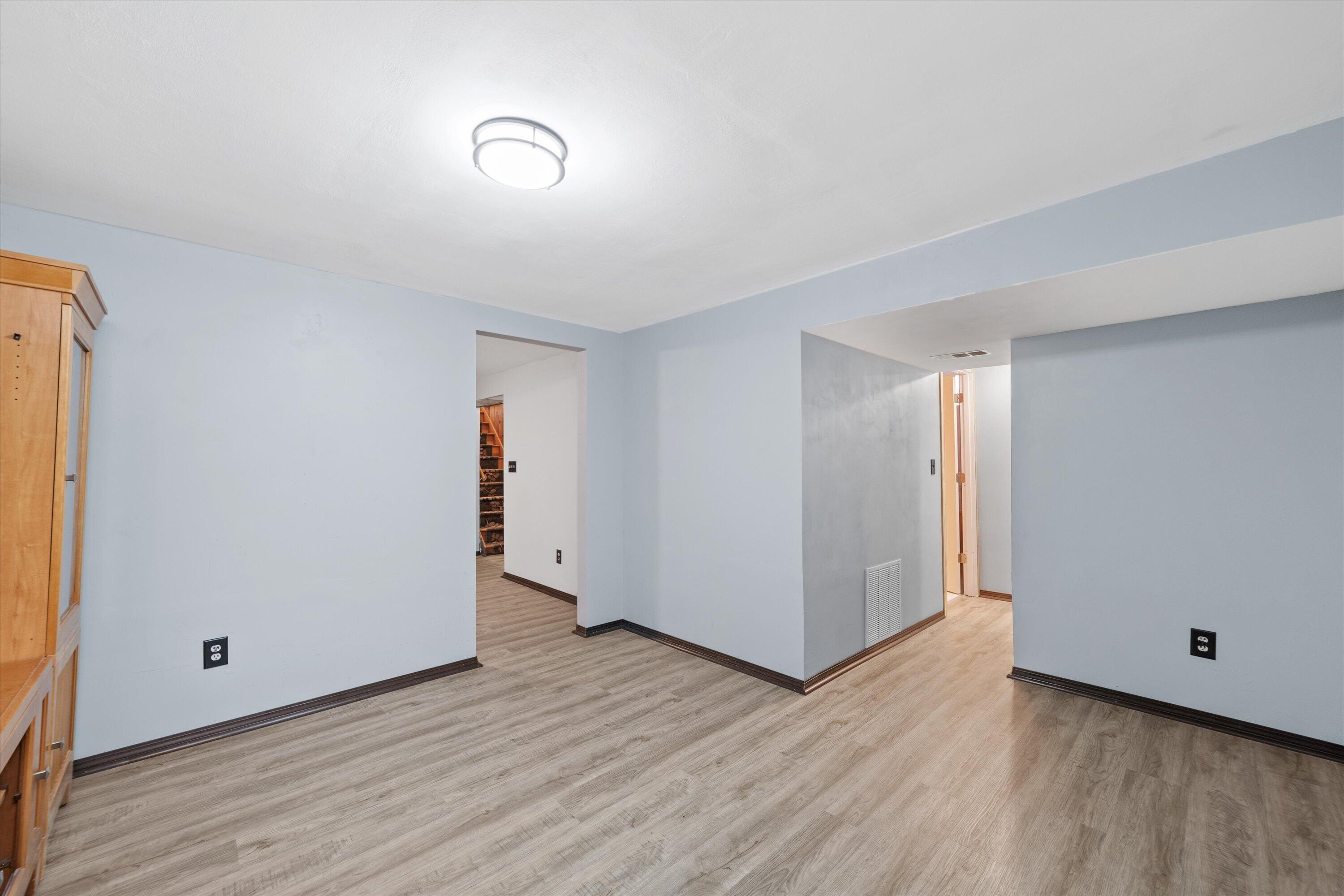 9531 West Langlade Street Milwaukee, WI 53225 - Photo 22 of 27 37-P1294071