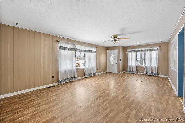 $250,000 | 4635 Crandall Lanesville Road Northeast, Corydon, IN 47112