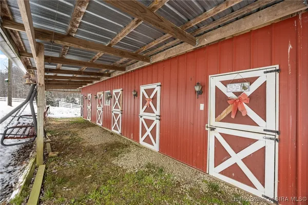 $250,000 | 4635 Crandall Lanesville Road Northeast, Corydon, IN 47112