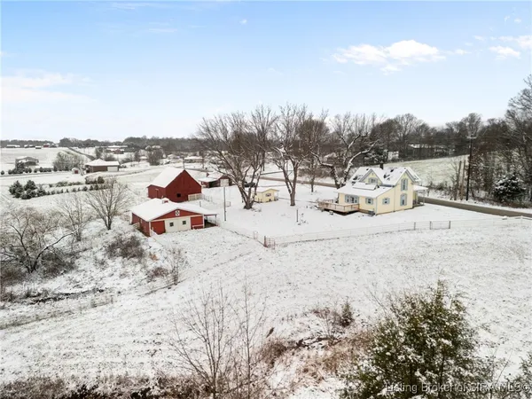 $250,000 | 4635 Crandall Lanesville Road Northeast, Corydon, IN 47112