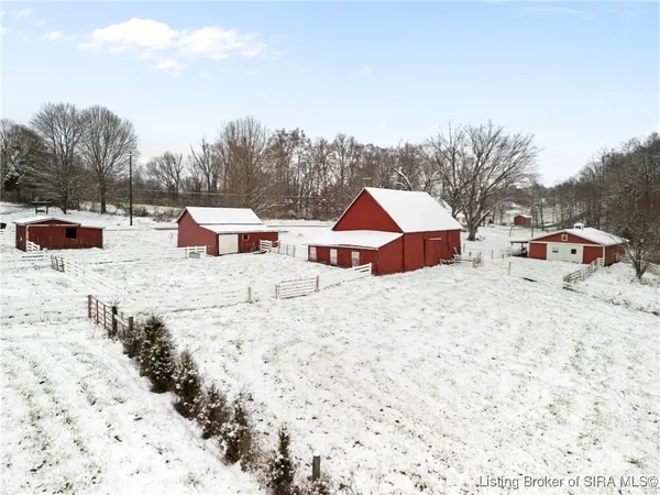 $250,000 | 4635 Crandall Lanesville Road Northeast, Corydon, IN 47112