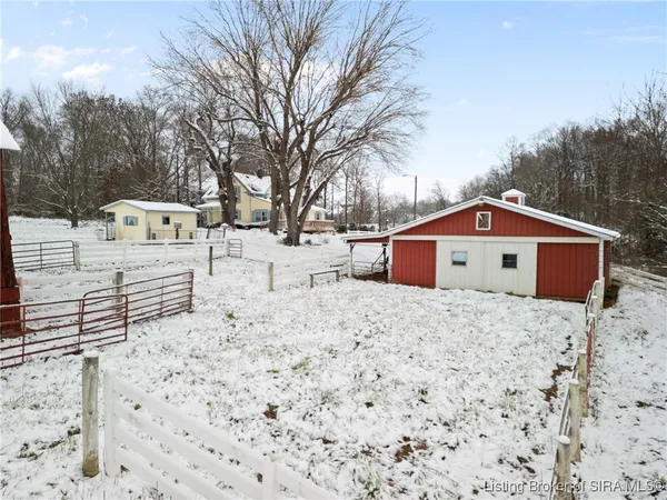 $250,000 | 4635 Crandall Lanesville Road Northeast, Corydon, IN 47112