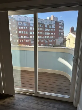 $2,300 | 163 Nantasket Avenue, Unit 414, Hull, MA 02045