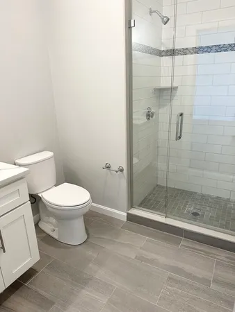 $2,300 | 163 Nantasket Avenue, Unit 414, Hull, MA 02045