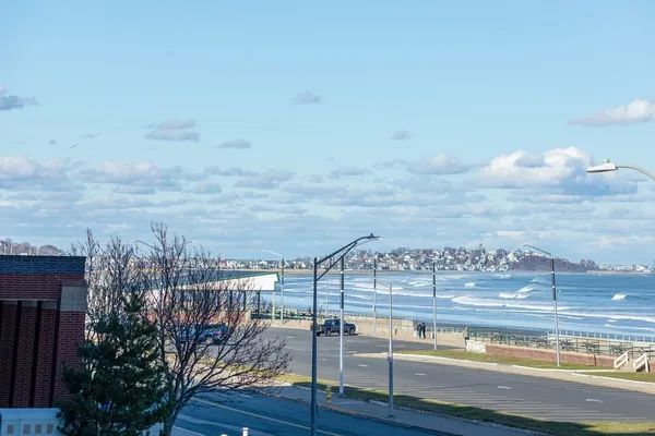 $2,300 | 163 Nantasket Avenue, Unit 414, Hull, MA 02045