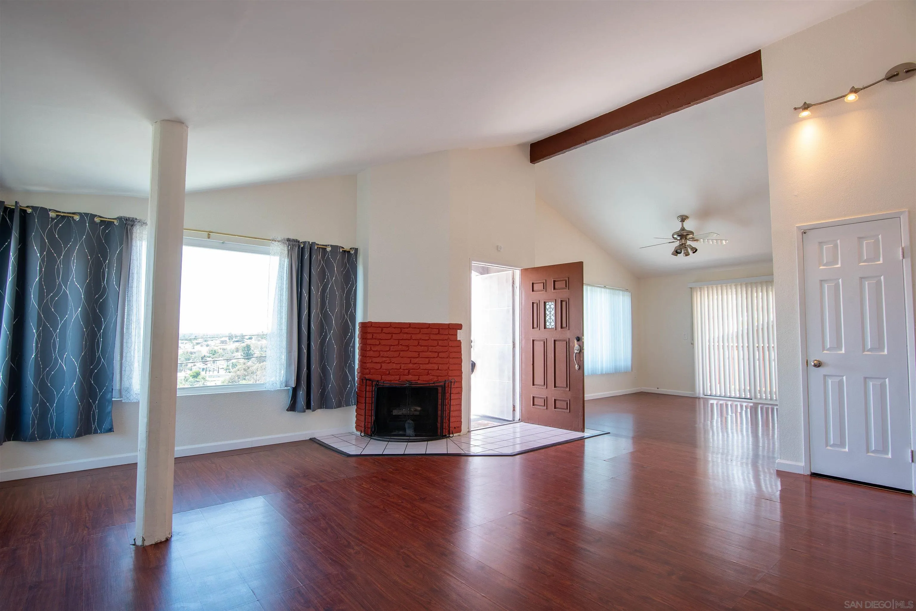 1319 Grand Avenue Spring Valley, CA 91977 - Photo 2 of 15