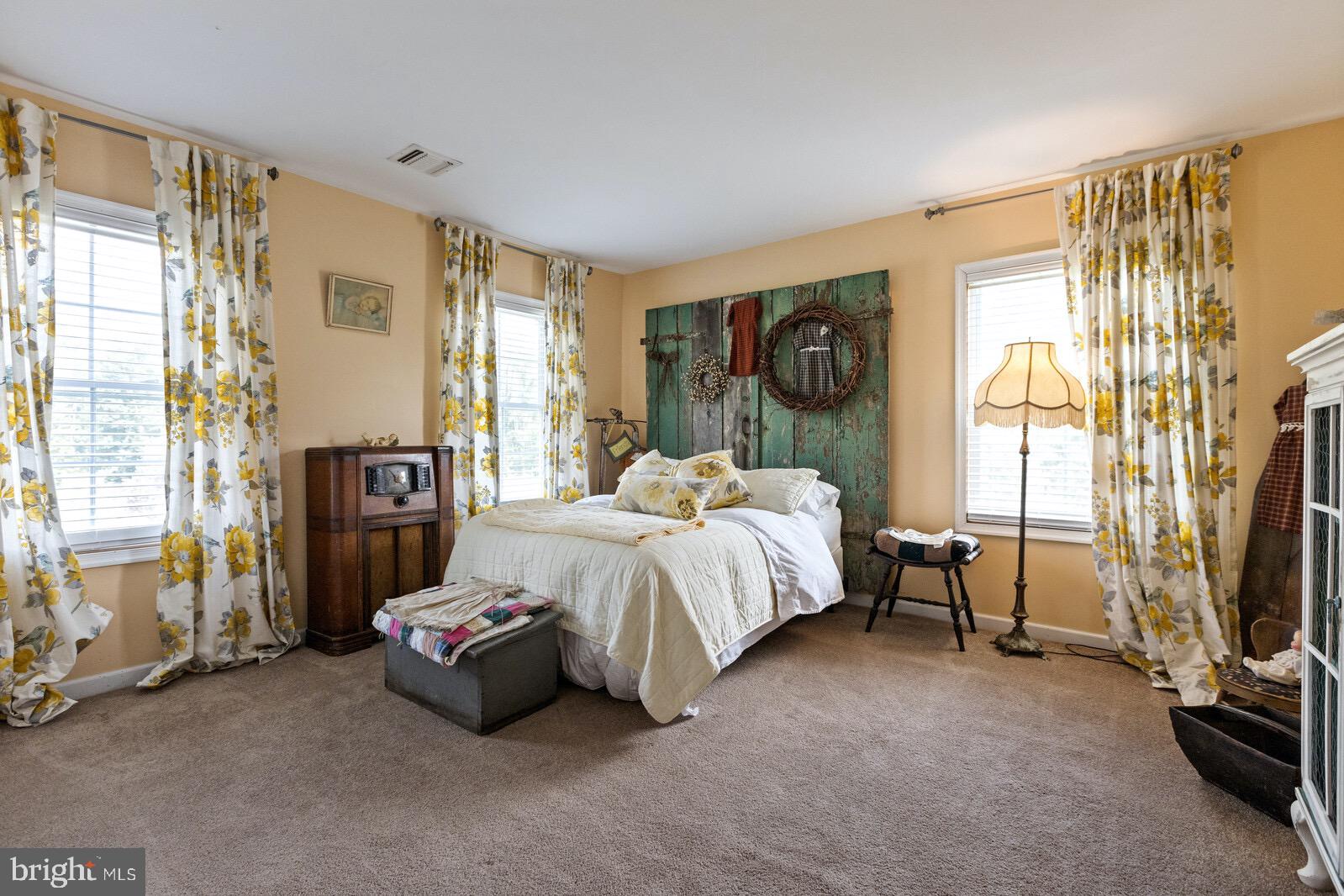 147 Chesterfield Jacobstown Road Wrightstown, NJ 08562 - Photo 28 of 52 Gallery Image 28